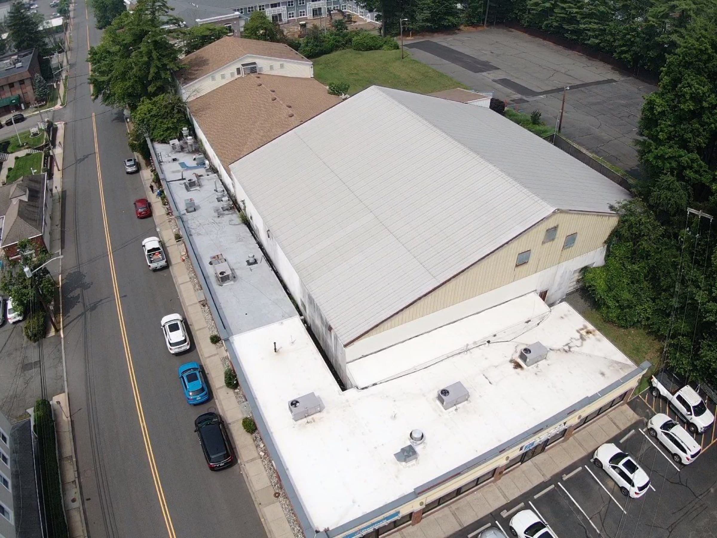 Commercial building roof, Berkeley Heights, NJ, project photo 1